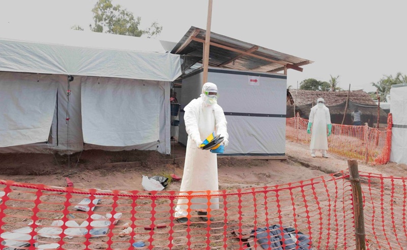 centro-de-tratamiento-del-ebola-en-bulape-provincia-de-kasai-republica-democratica-del-congo