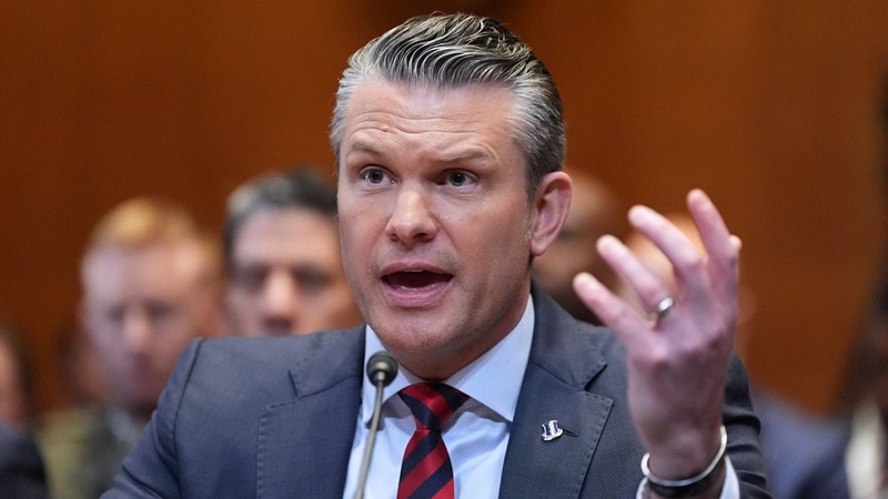 pete_hegseth_AP_26132550947896_NAT_0512